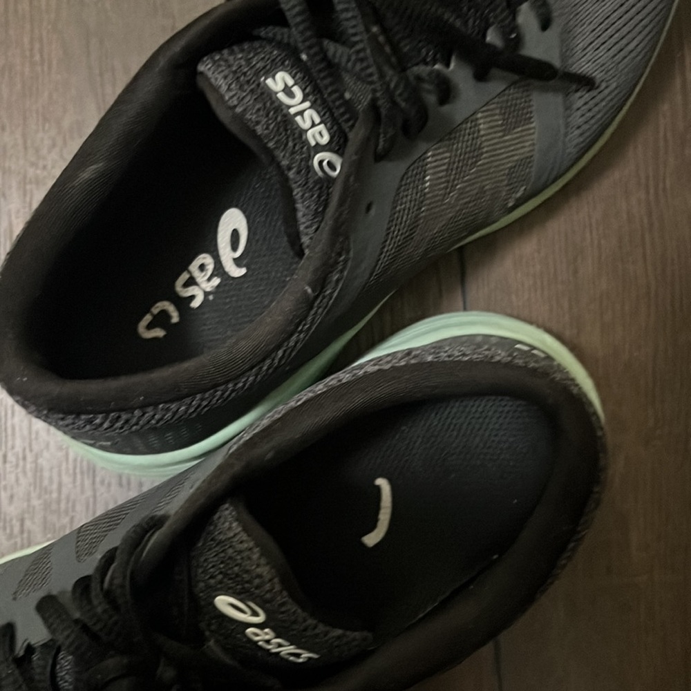 ASICS Roadhawk - Picture 3 of 3